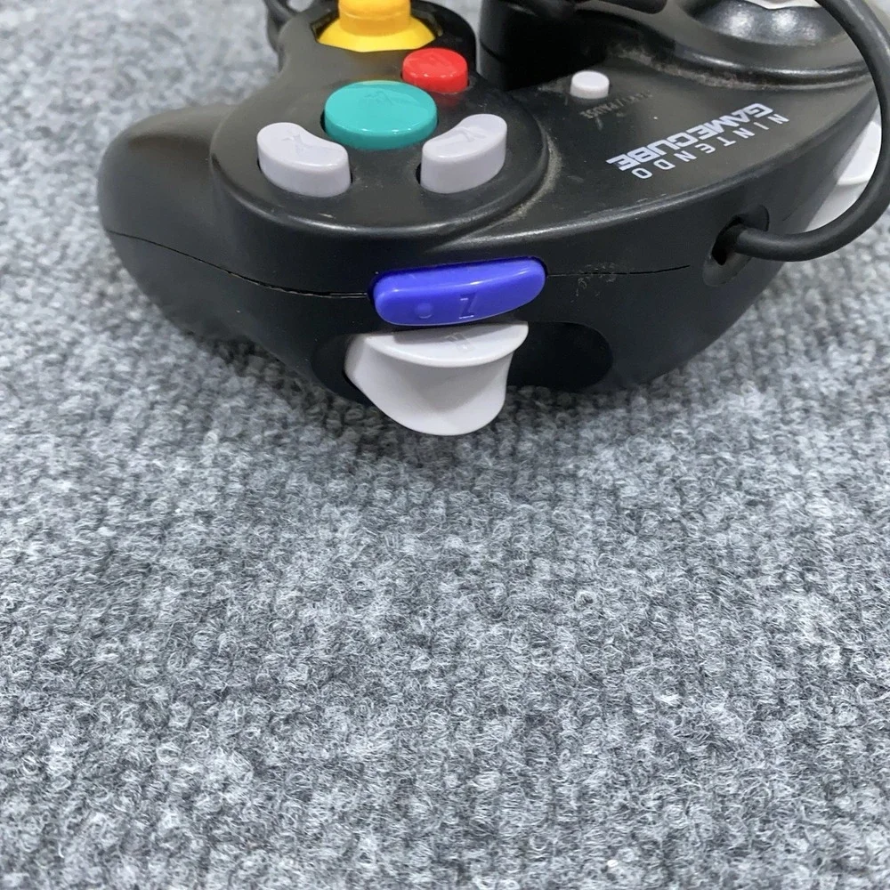 Nintendo GameCube‎ Controller (DOL-003) - Black Super Smash Bros Edition Corded